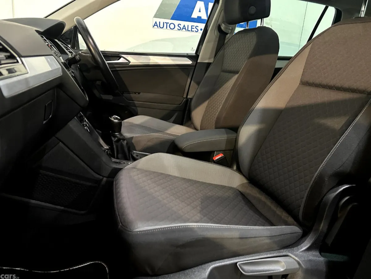 Volkswagen Tiguan SUV, Diesel, 2018, Black