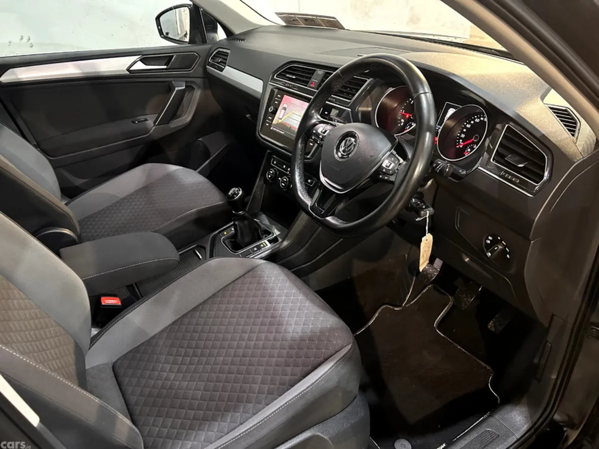Volkswagen Tiguan SUV, Diesel, 2018, Black