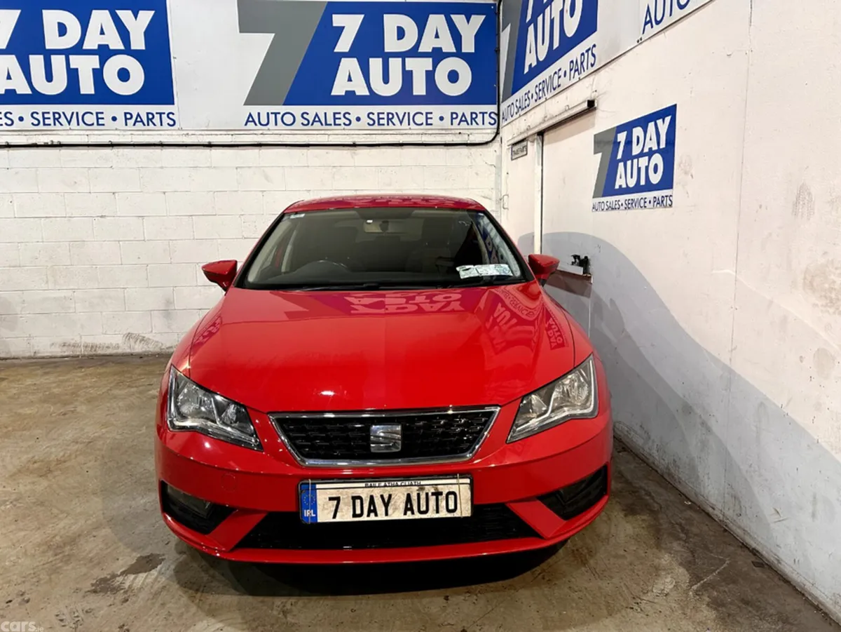SEAT Leon Hatchback, Diesel, 2020, Red