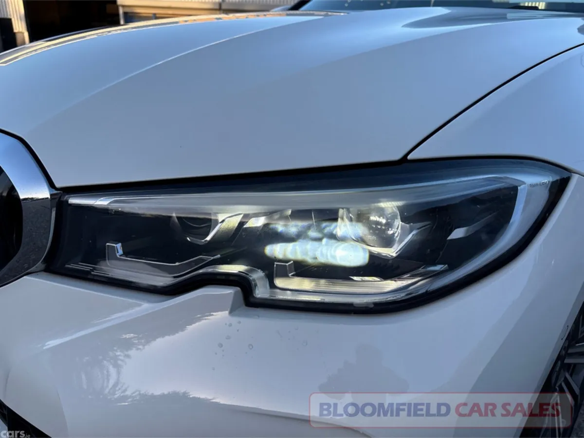 BMW 3-Series Saloon, Diesel, 2021, White