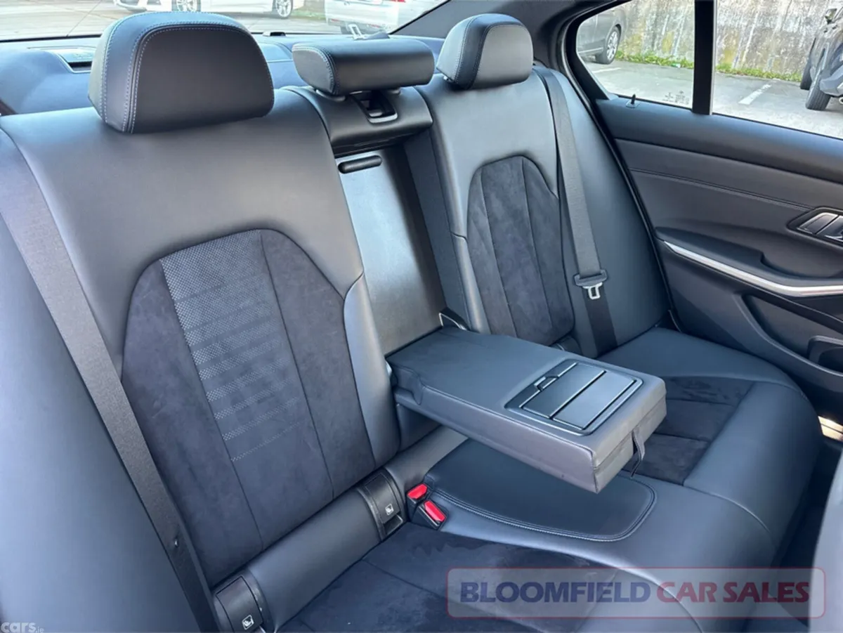 BMW 3-Series Saloon, Diesel, 2021, White
