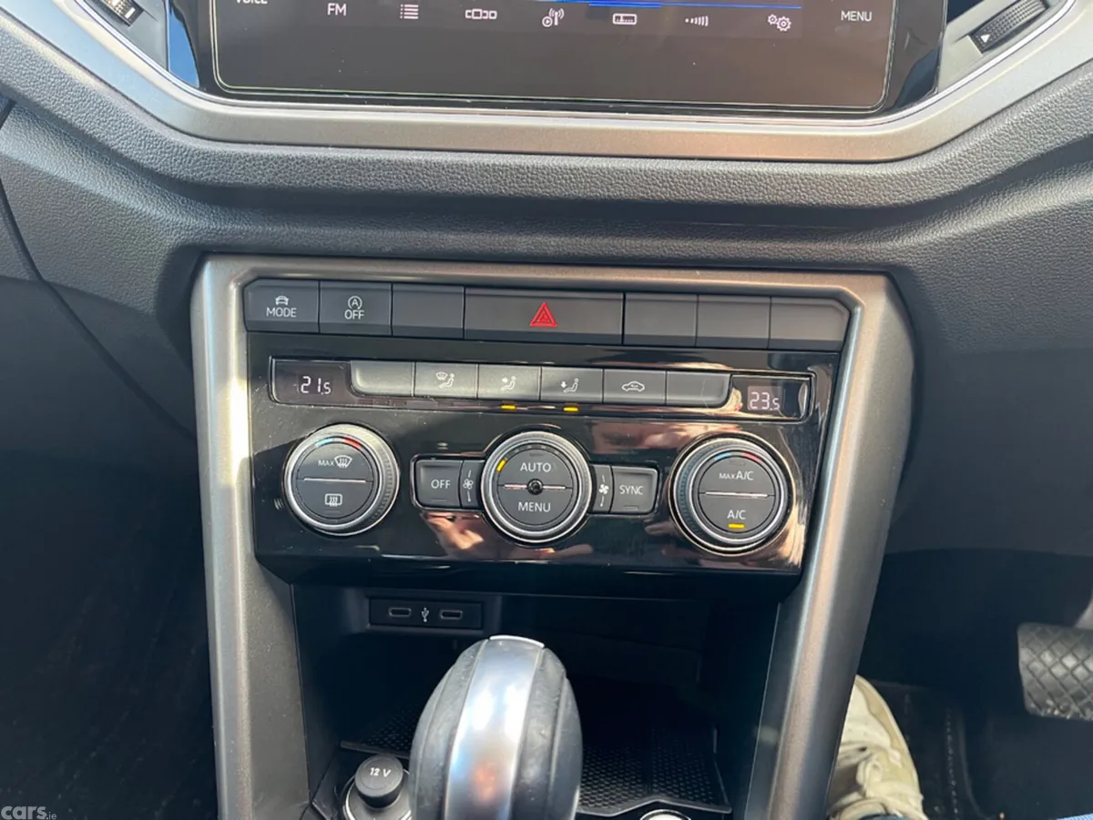 Volkswagen T-Roc Estate, Diesel, 2021, White