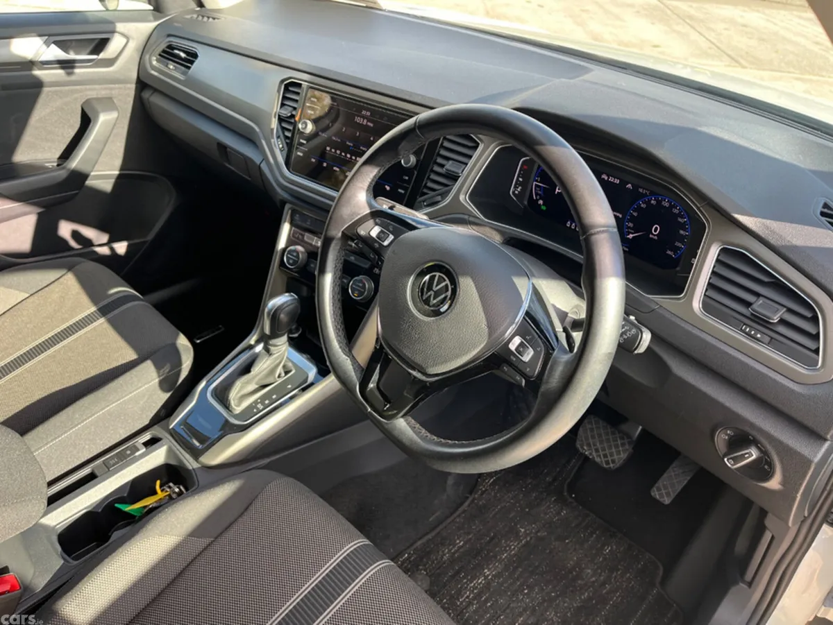 Volkswagen T-Roc Estate, Diesel, 2021, White