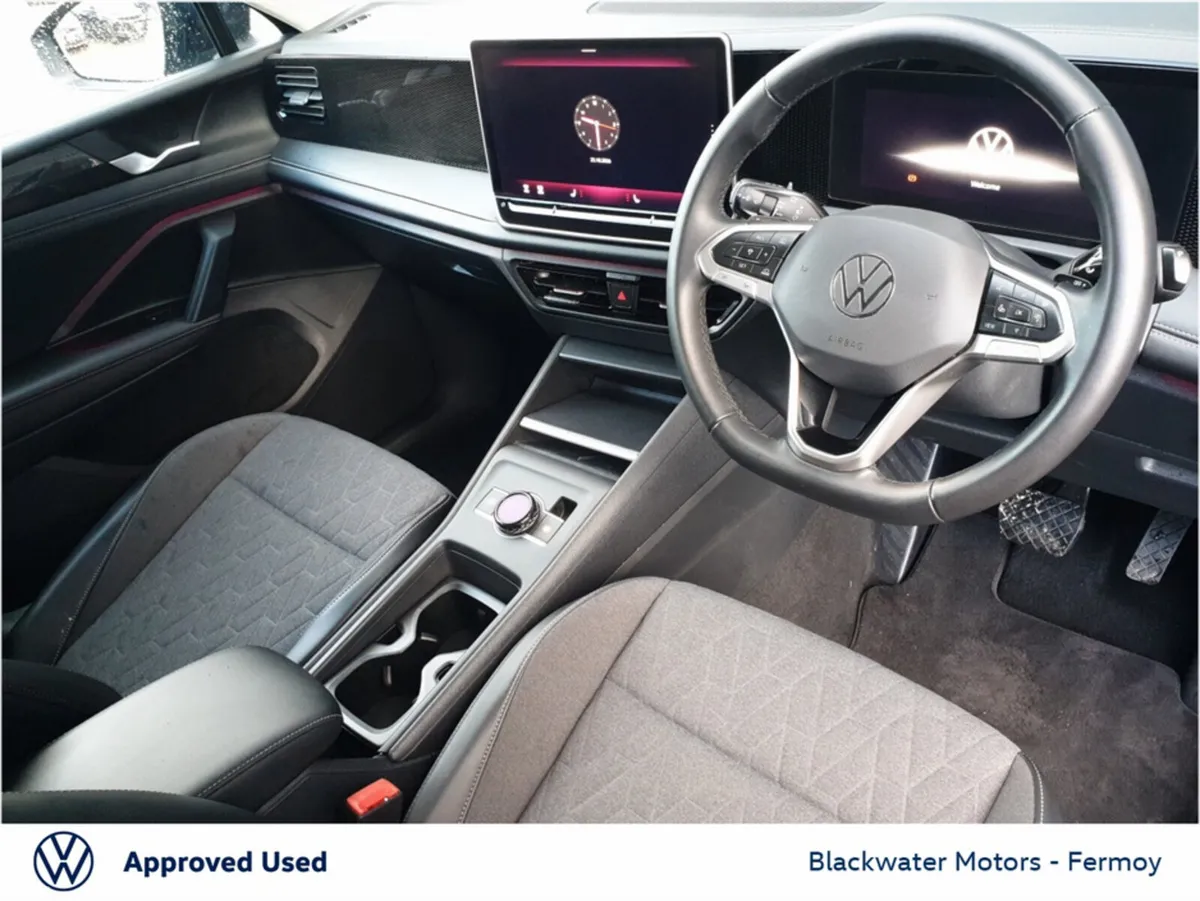 Volkswagen Tiguan SUV, Diesel, 2026, Blue