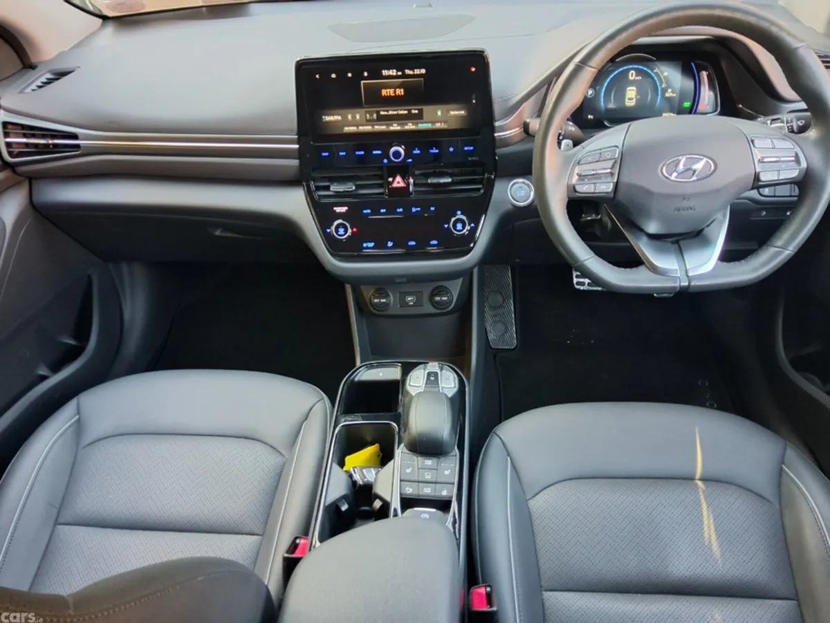 Hyundai IONIQ Hatchback, Electric, 2022, Grey