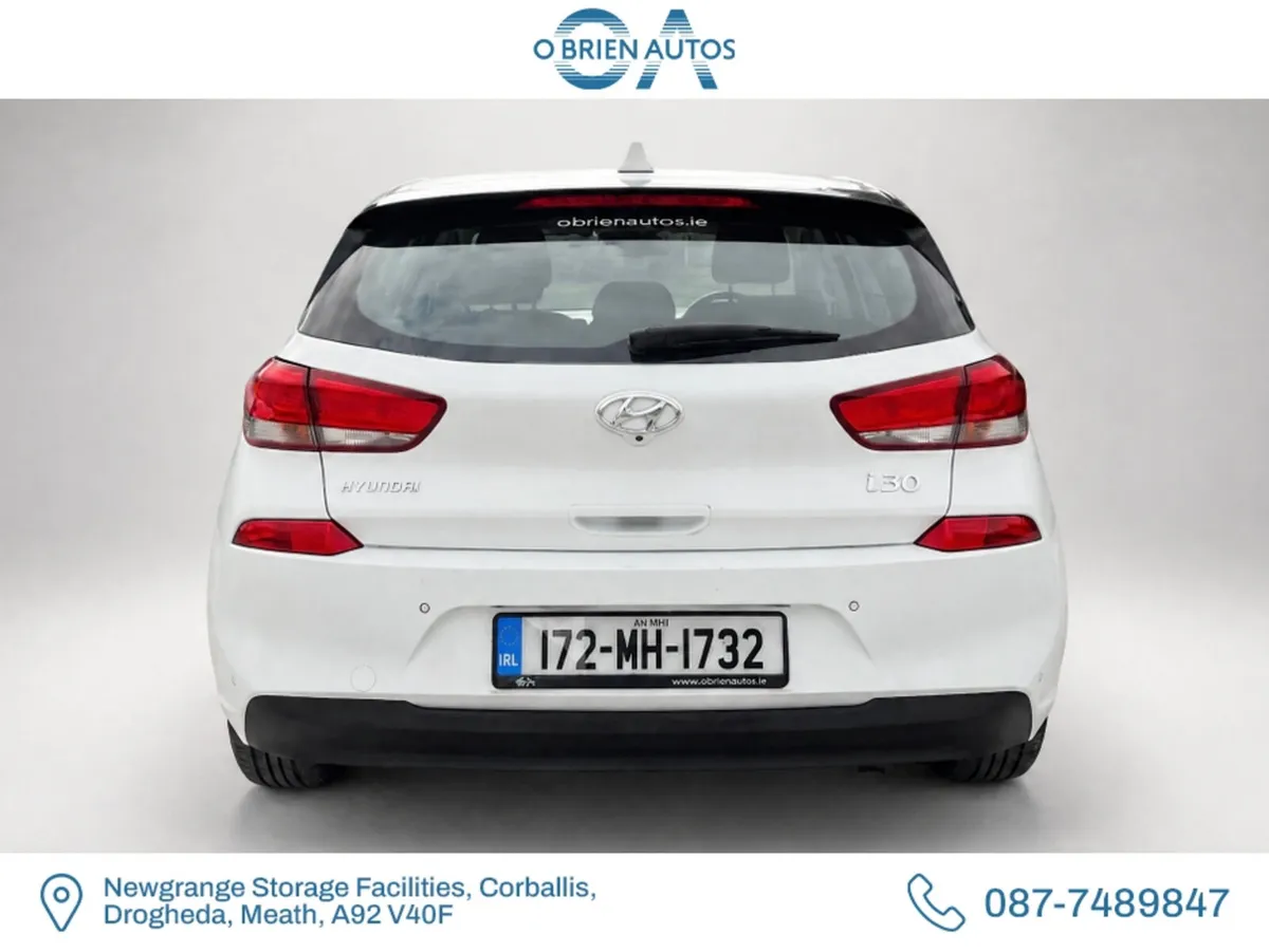Hyundai i30 Hatchback, Petrol, 2017, White