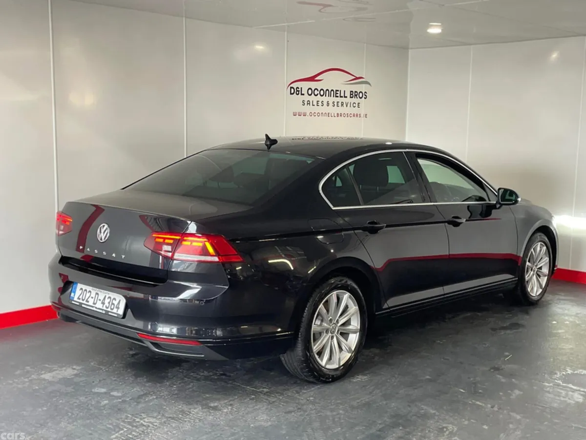 Volkswagen Passat Saloon, Diesel, 2020, Black