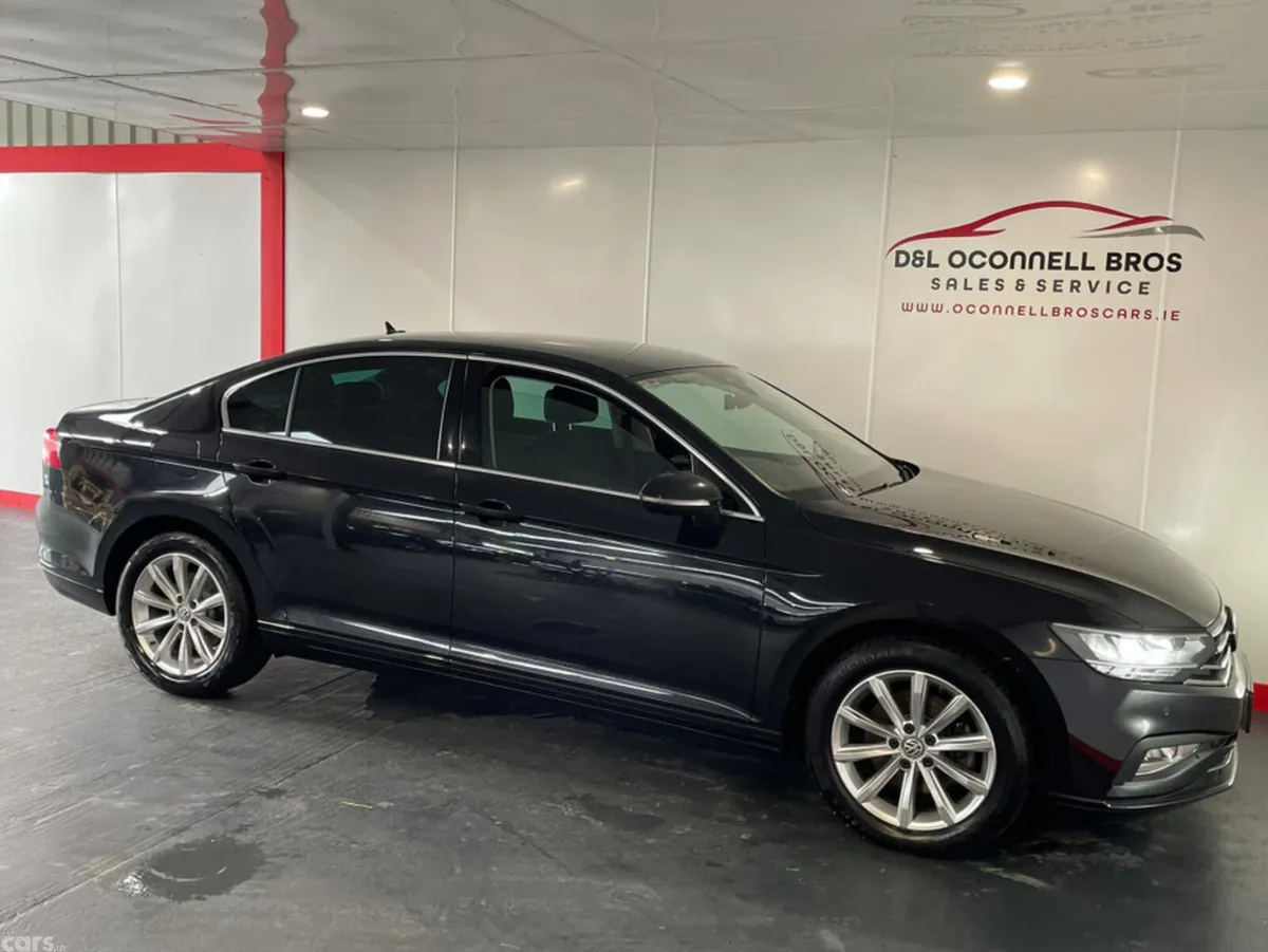 Volkswagen Passat Saloon, Diesel, 2020, Black