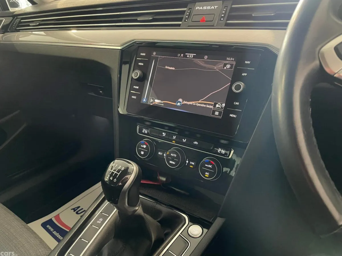Volkswagen Passat Saloon, Diesel, 2020, Black