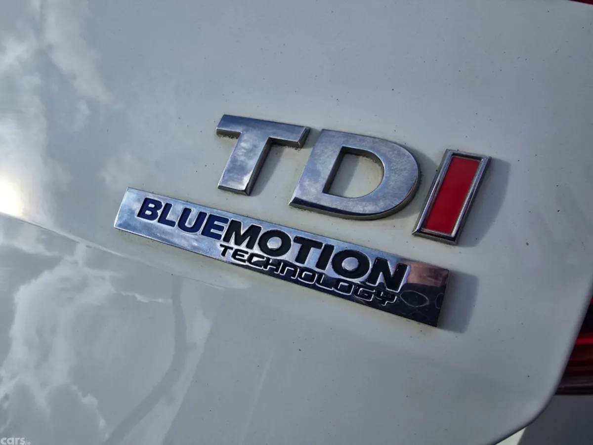Volkswagen Golf Hatchback, Diesel, 2013, White