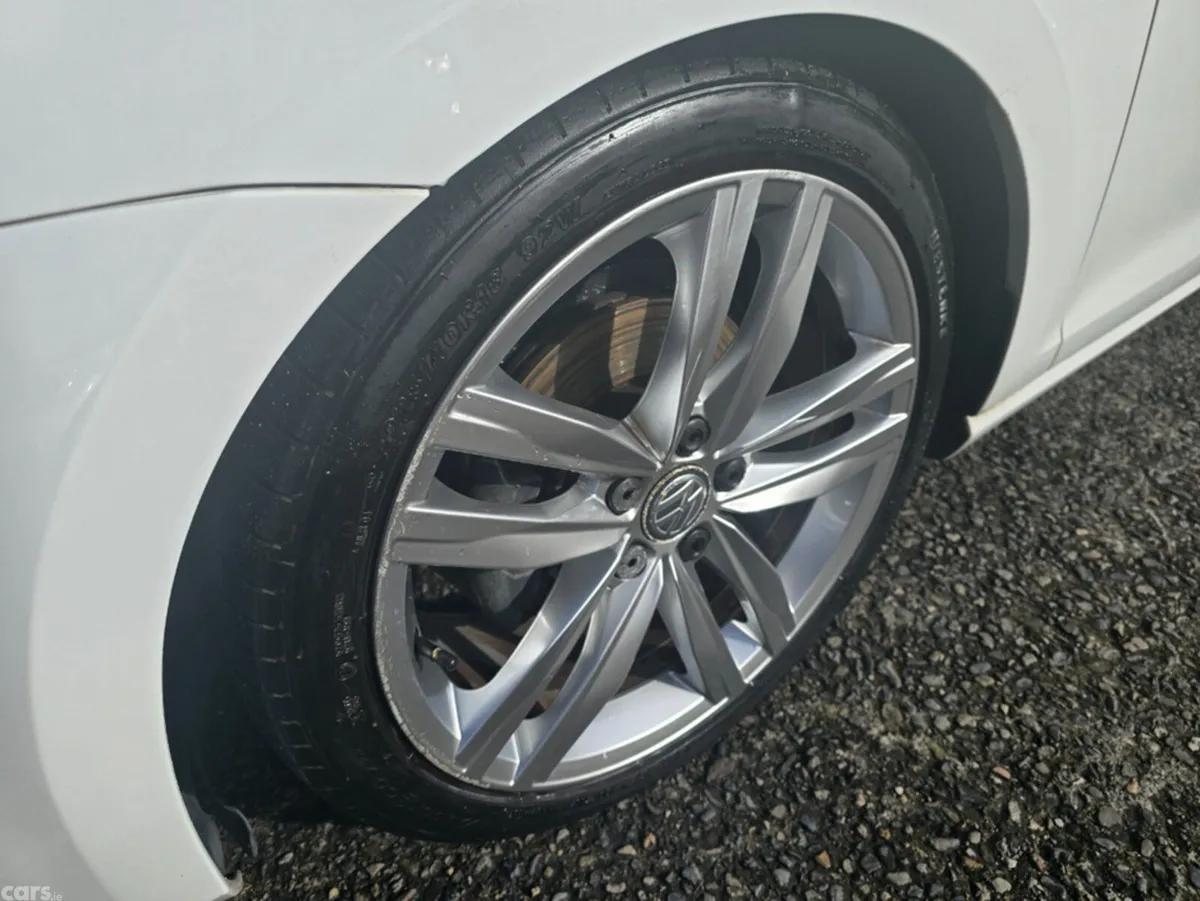 Volkswagen Golf Hatchback, Diesel, 2013, White