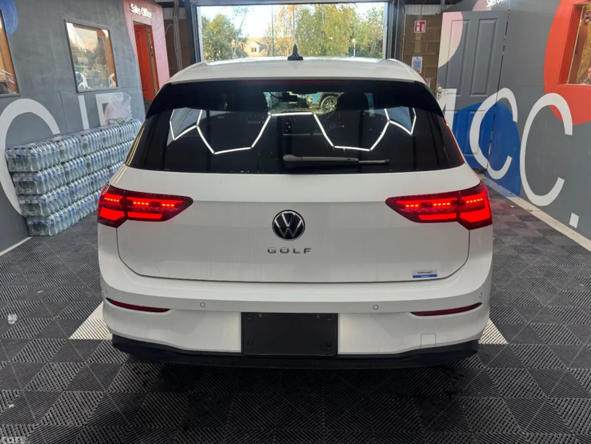 Volkswagen Golf Hatchback, Diesel, 2023, White