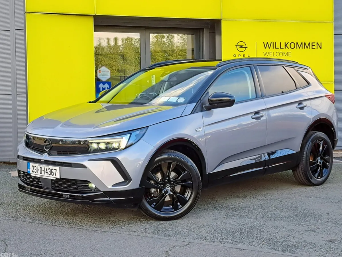 Opel Grandland SUV, Diesel, 2023, Grey