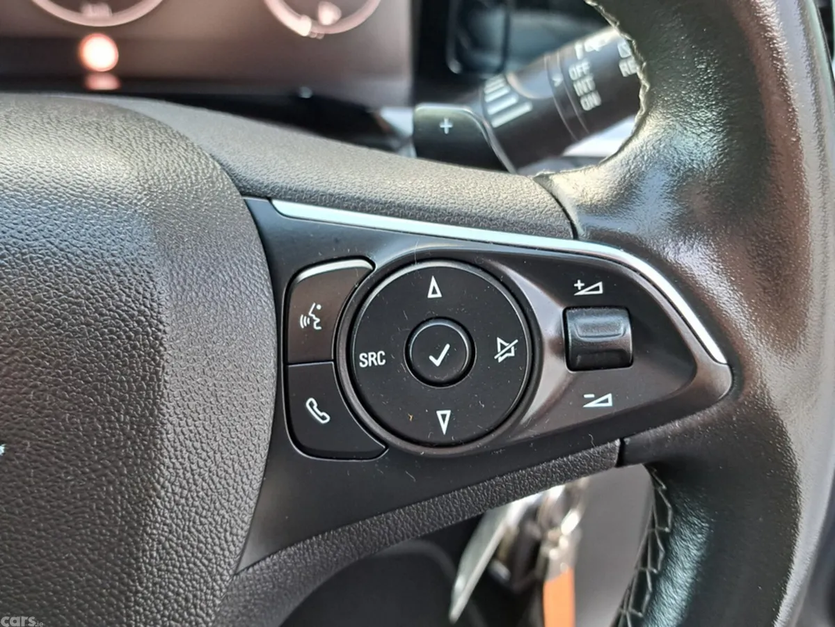 Opel Grandland SUV, Diesel, 2023, Grey