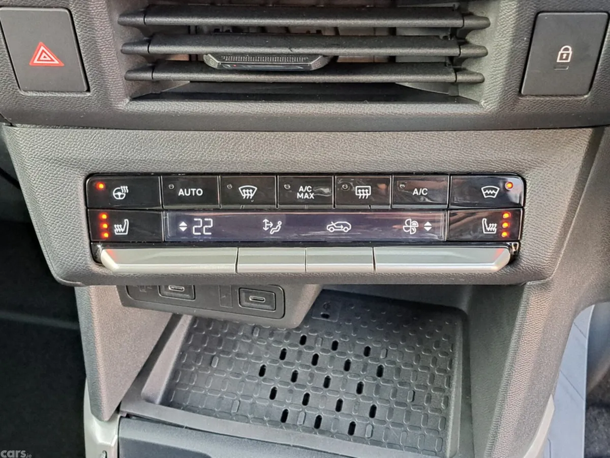Opel Frontera SUV, Electric, 2027, Silver