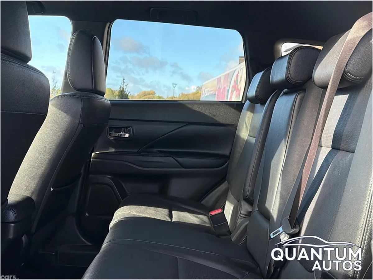 Mitsubishi Outlander SUV, Diesel, 2019, Grey