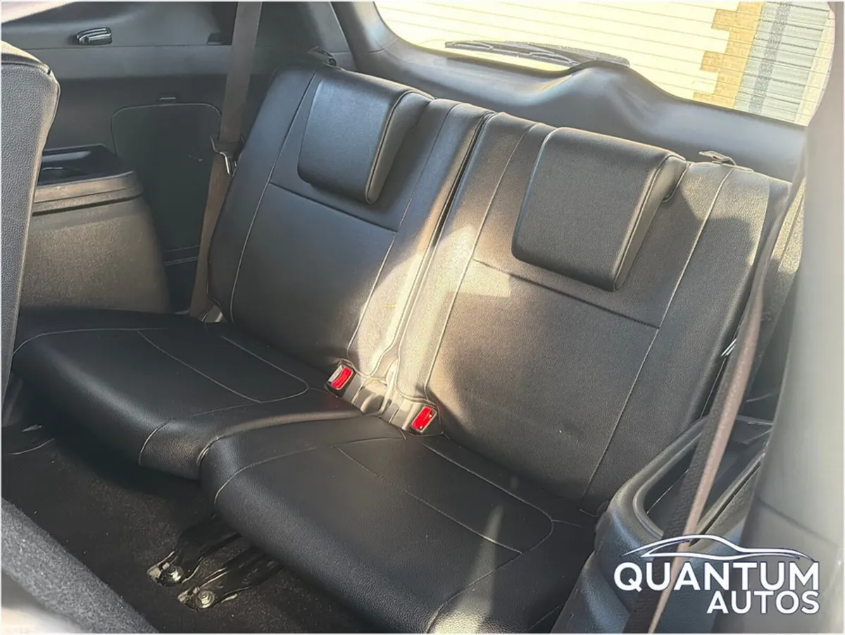 Mitsubishi Outlander SUV, Diesel, 2019, Grey