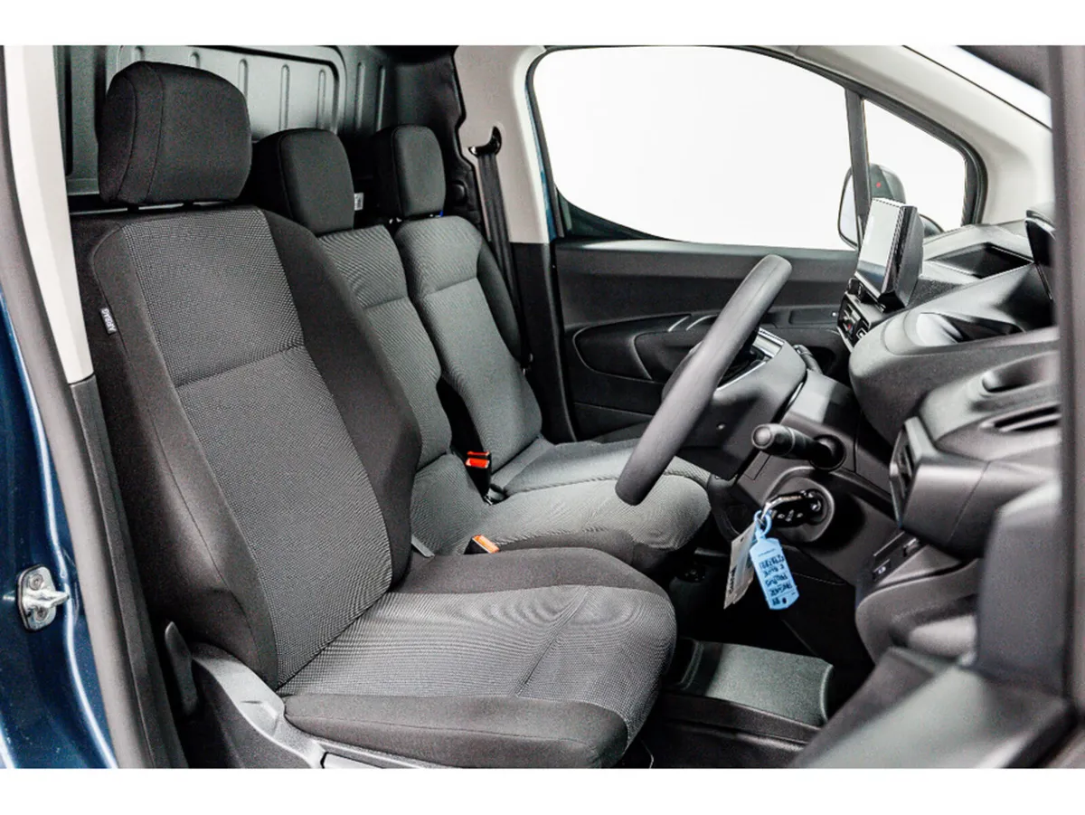 Peugeot Partner Van, Diesel, 2026, Blue