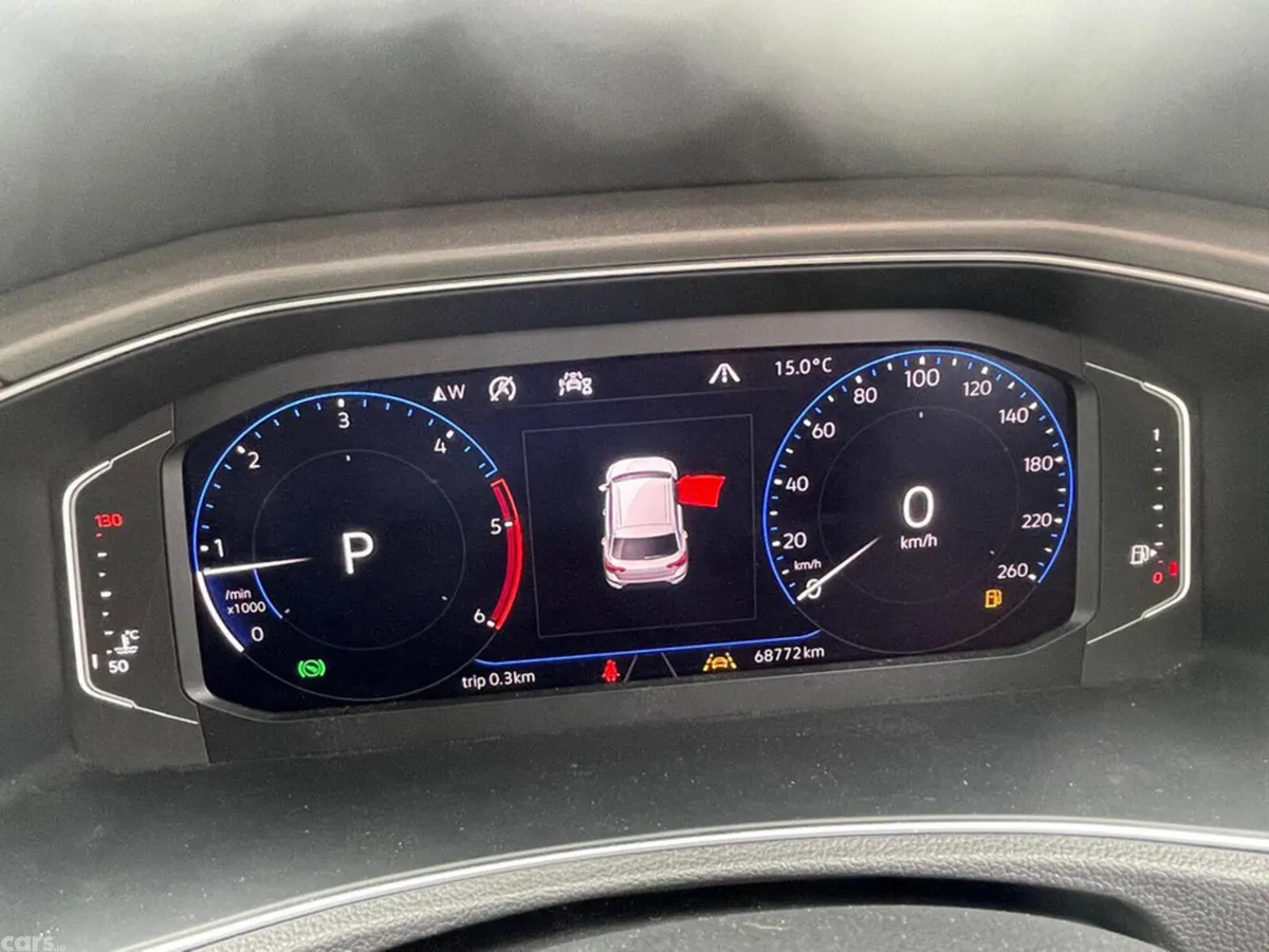 Volkswagen T-Roc SUV, Diesel, 2021, Orange