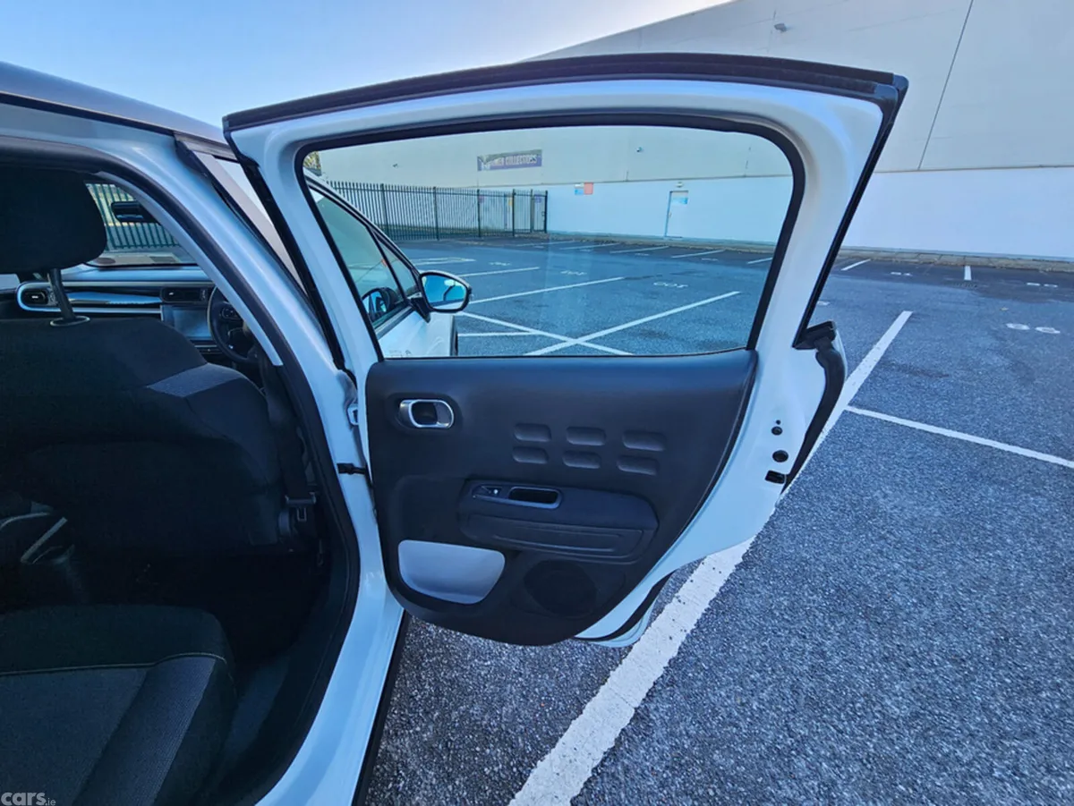Citroen C3 Hatchback, Petrol, 2019, White