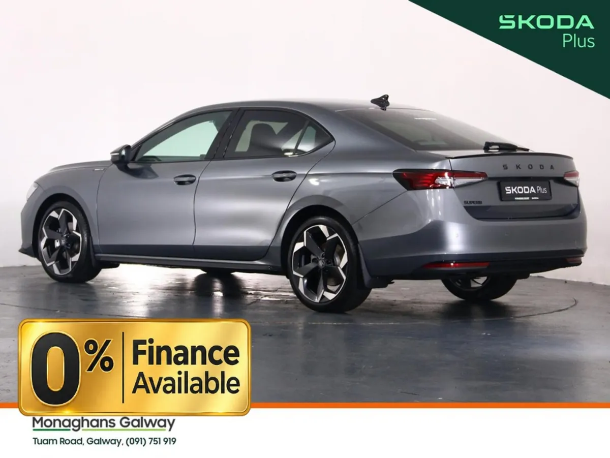 Skoda Superb Hatchback, Diesel, 2026, Grey