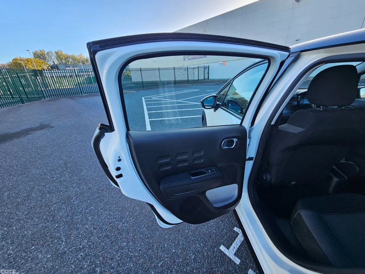 Citroen C3 Hatchback, Petrol, 2019, White