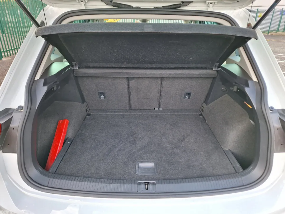 Volkswagen Tiguan Estate, Diesel, 2017, White
