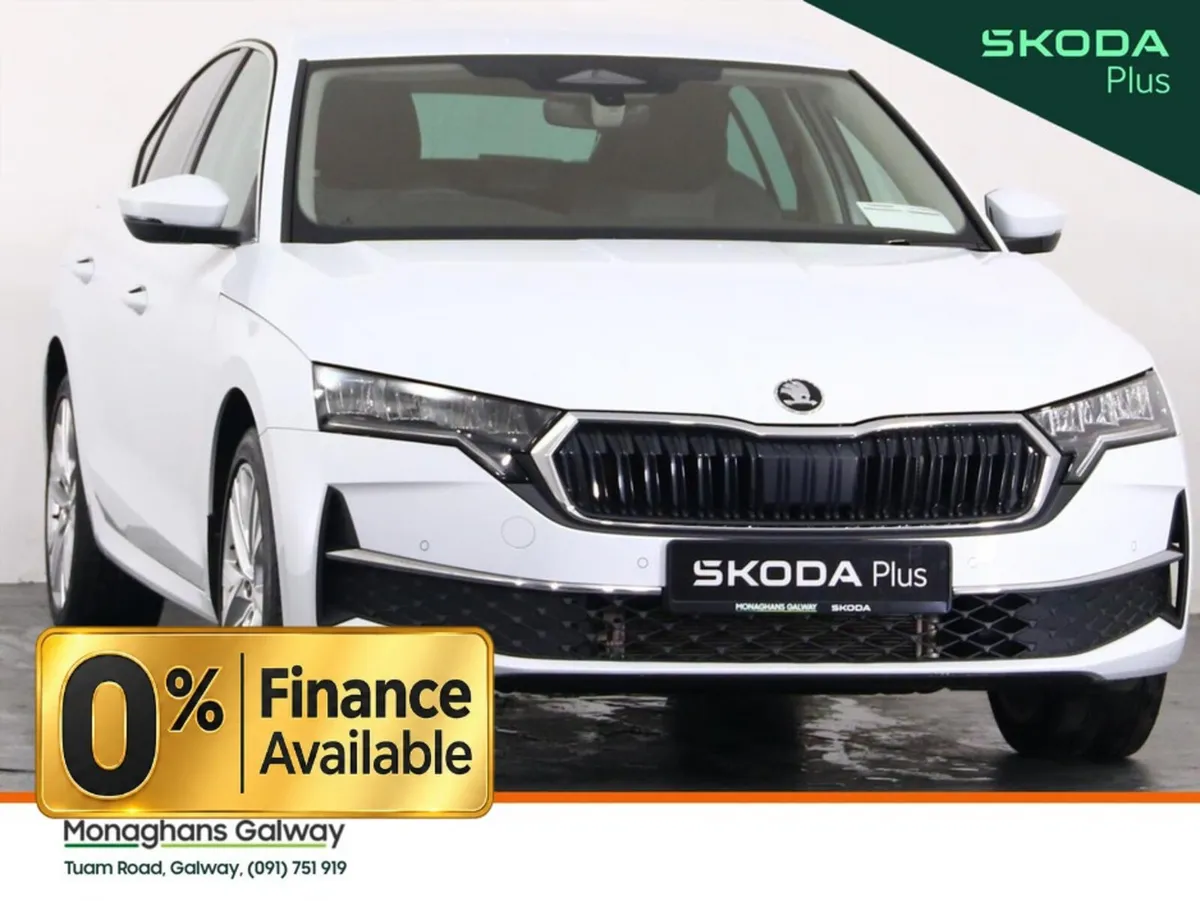 Skoda Octavia Hatchback, Diesel, 2026, White