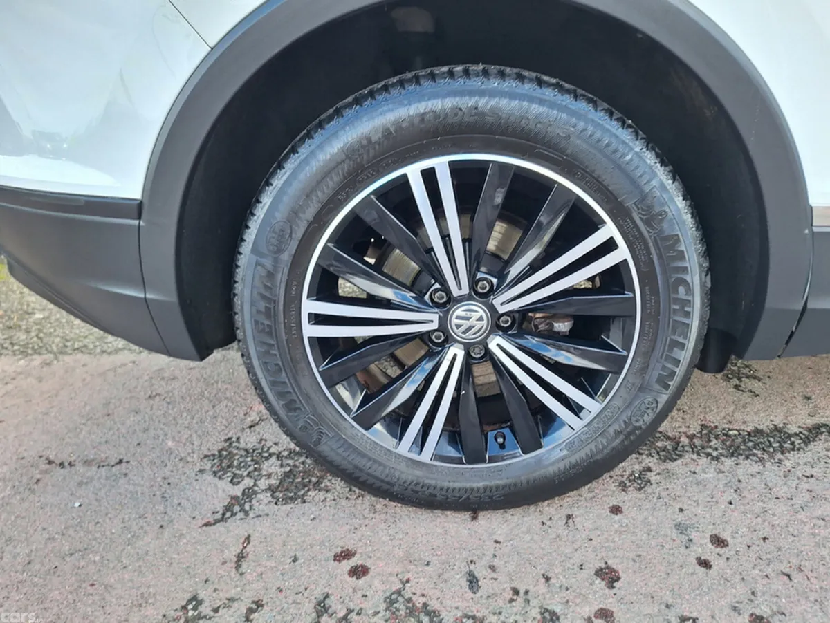 Volkswagen Tiguan Estate, Diesel, 2017, White