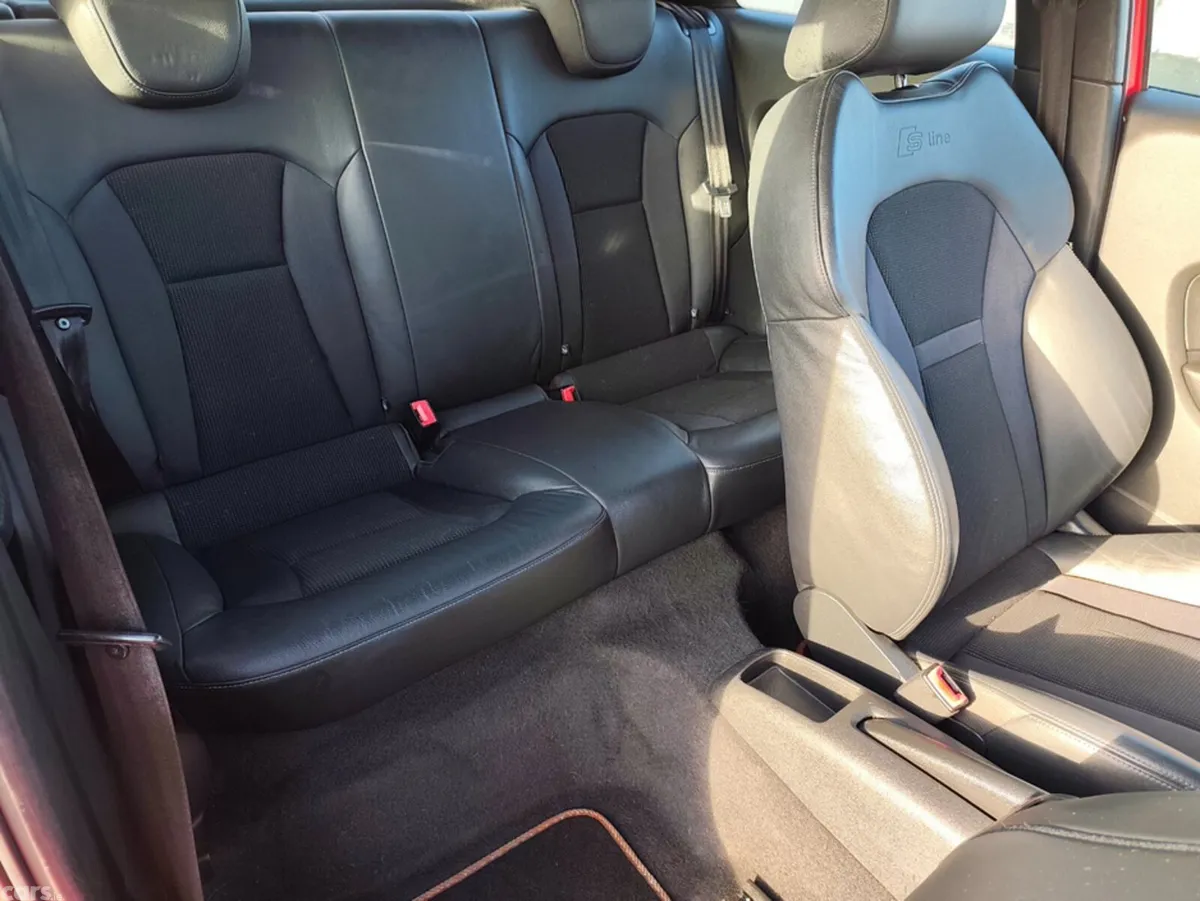 Audi A1 Hatchback, Diesel, 2011, Red