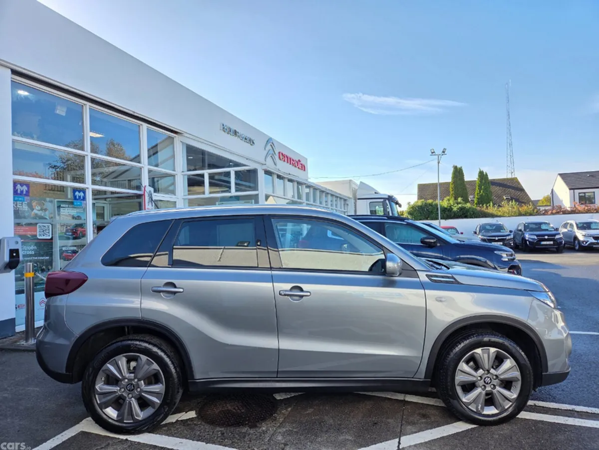 Suzuki Vitara SUV, Petrol, 2024, Grey