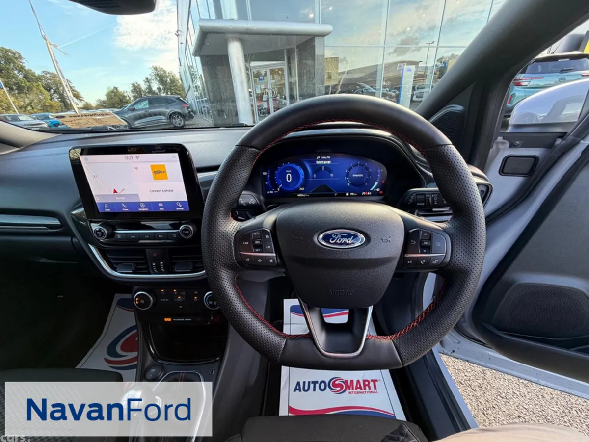 Ford Puma SUV, Petrol Hybrid, 2024, Grey
