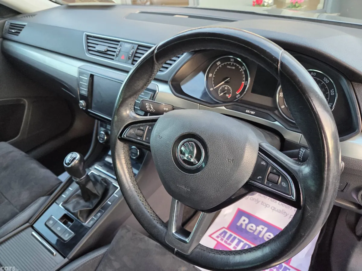 Skoda Superb Estate, Diesel, 2017, Grey