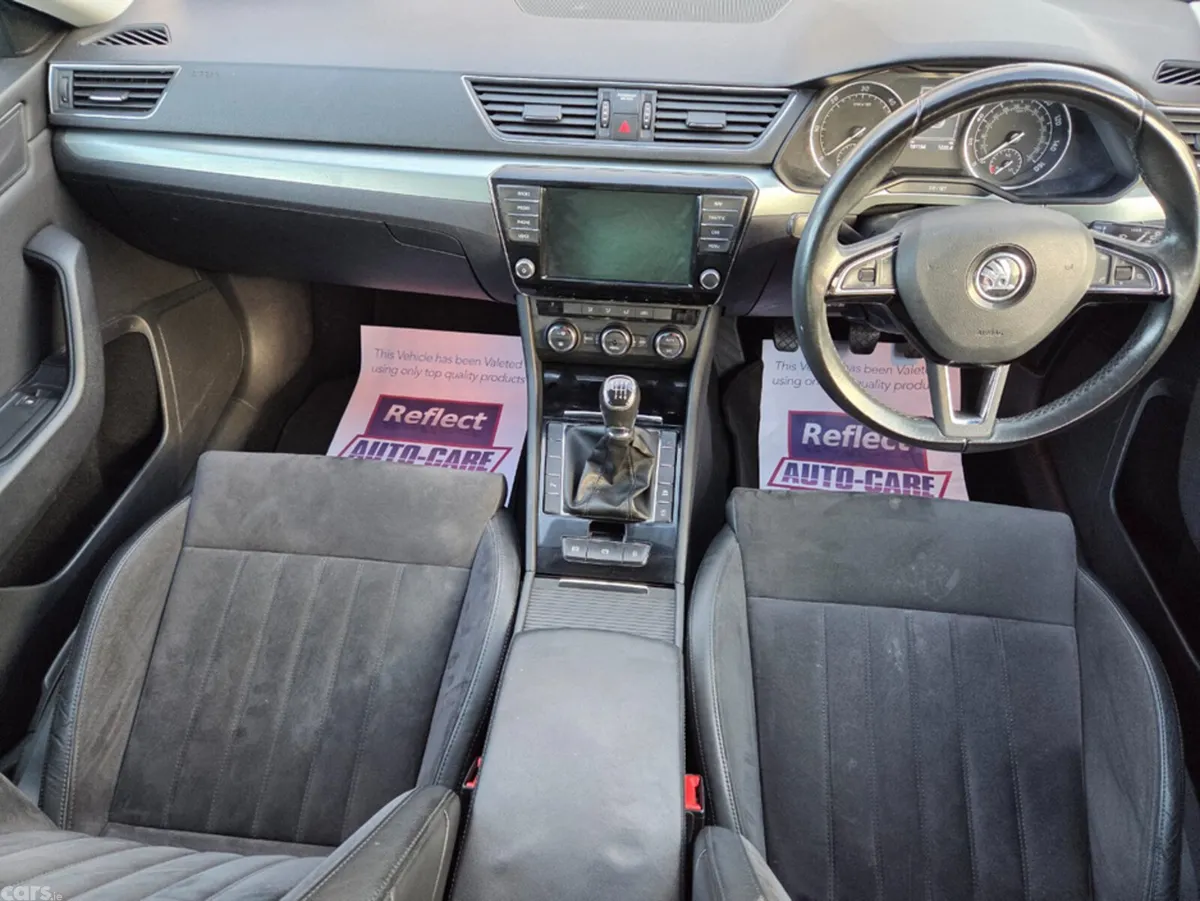 Skoda Superb Estate, Diesel, 2017, Grey