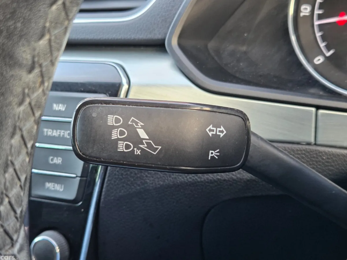 Skoda Superb Estate, Diesel, 2017, Grey