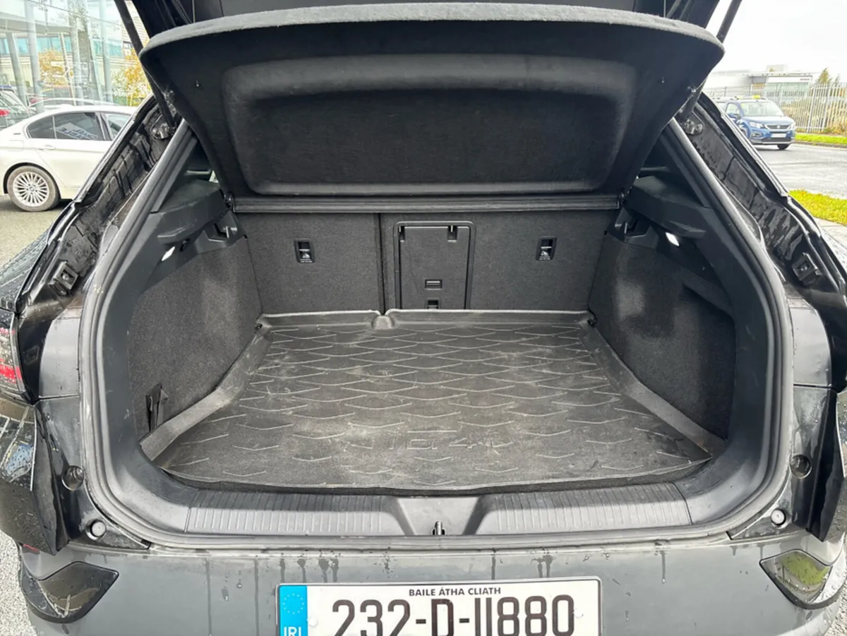 Volkswagen ID.4 Estate, Electric, 2023, Black
