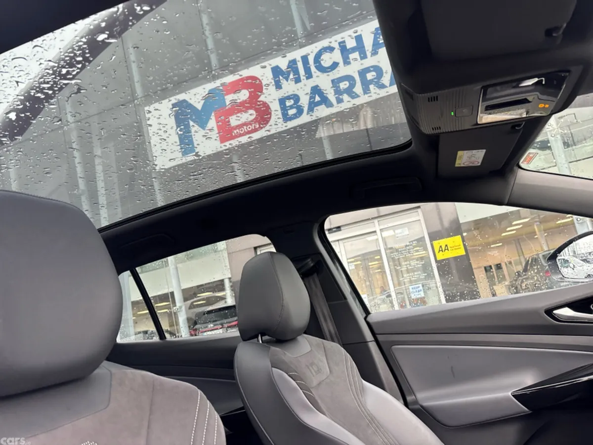 Volkswagen ID.4 Estate, Electric, 2023, Black