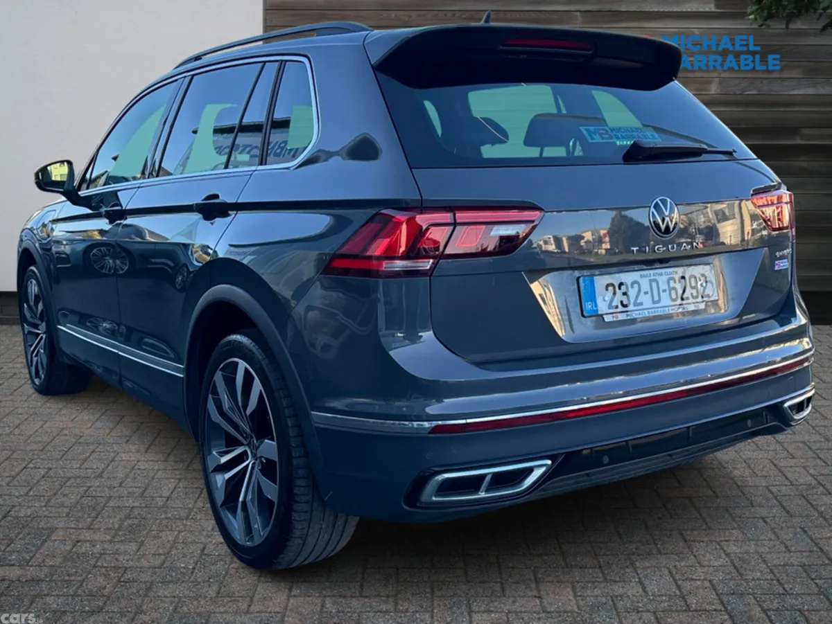 Volkswagen Tiguan SUV, Petrol Plug-in Hybrid, 2023, Grey