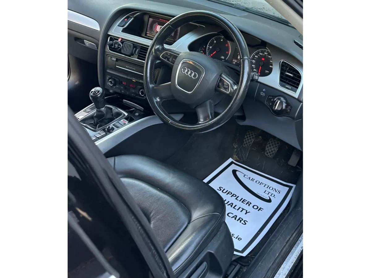 Audi A4 Estate, Diesel, 2012, Black