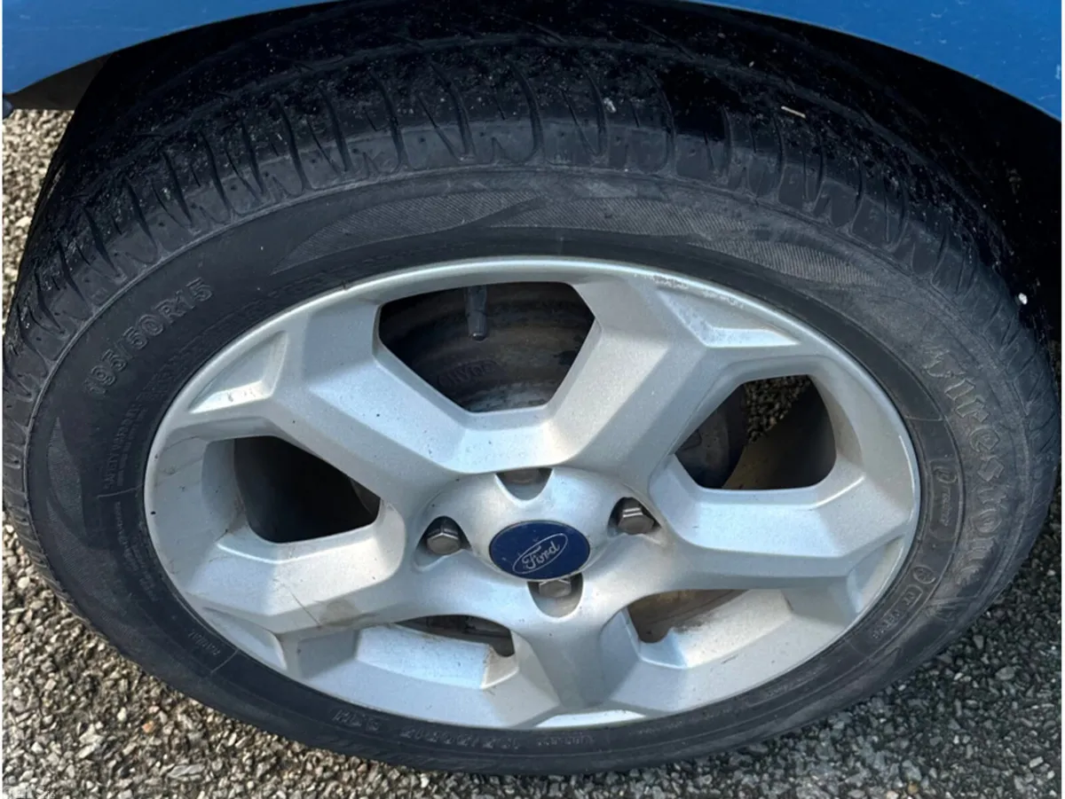 Ford Fiesta Hatchback, Petrol, 2011, Blue