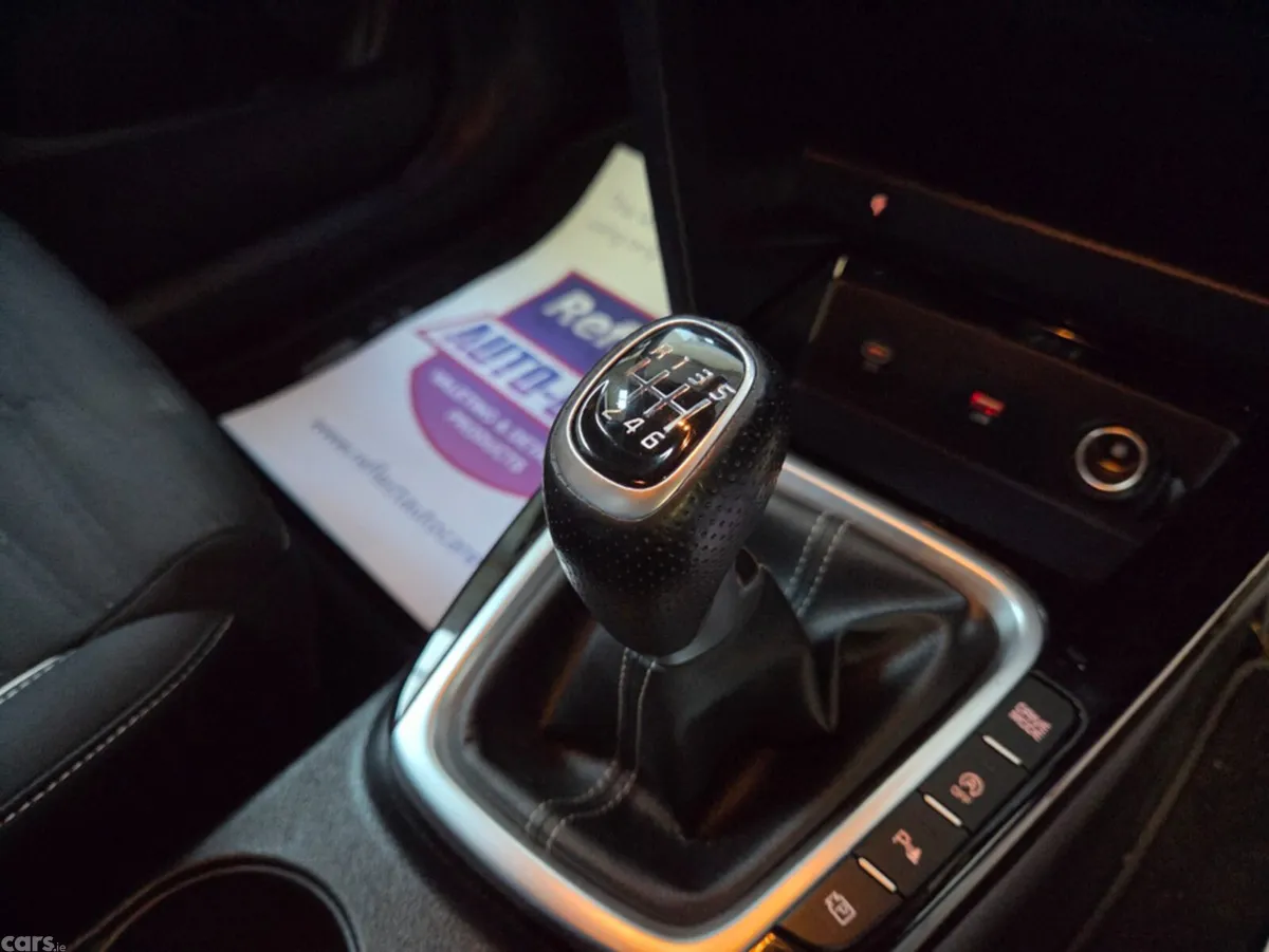 Kia Ceed Hatchback, Diesel, 2023, White