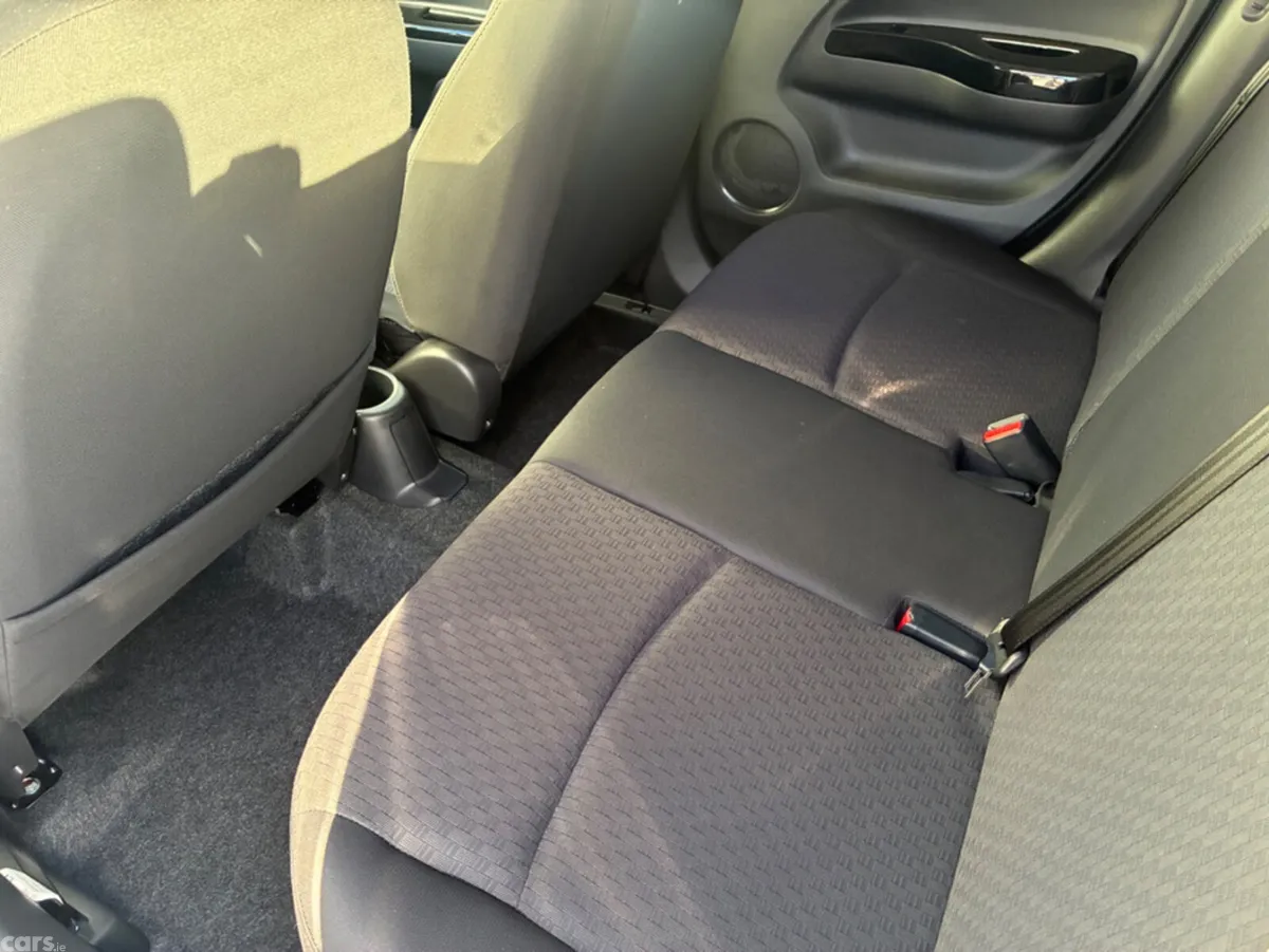 Mitsubishi Mirage Hatchback, Petrol, 2019, White