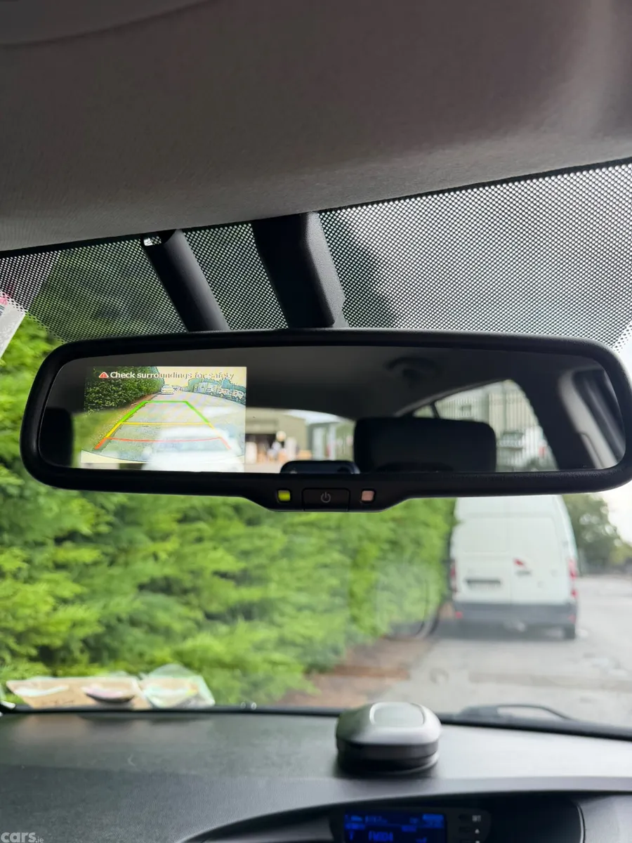 Hyundai i20 Hatchback, Diesel, 2014, White
