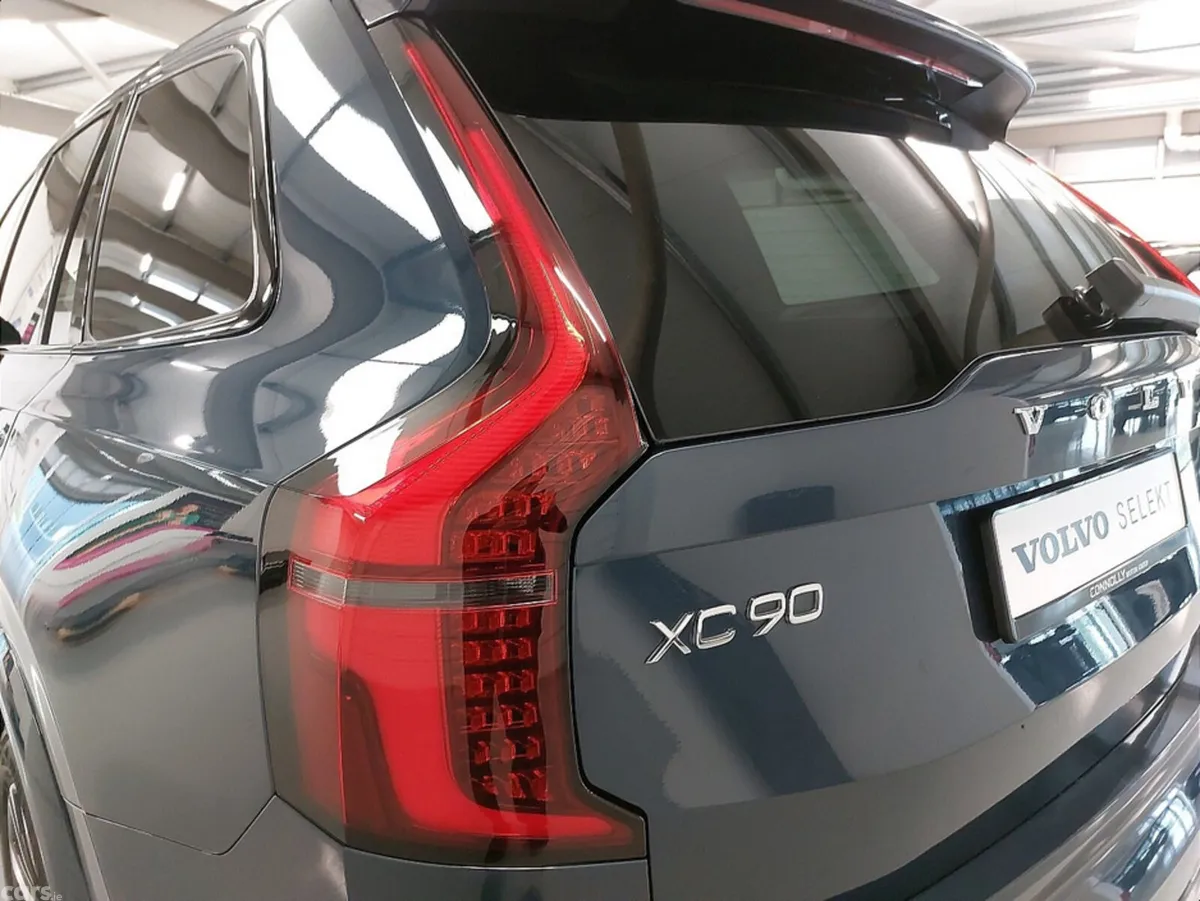 Volvo XC90 Estate, Petrol Plug-in Hybrid, 2025, Blue