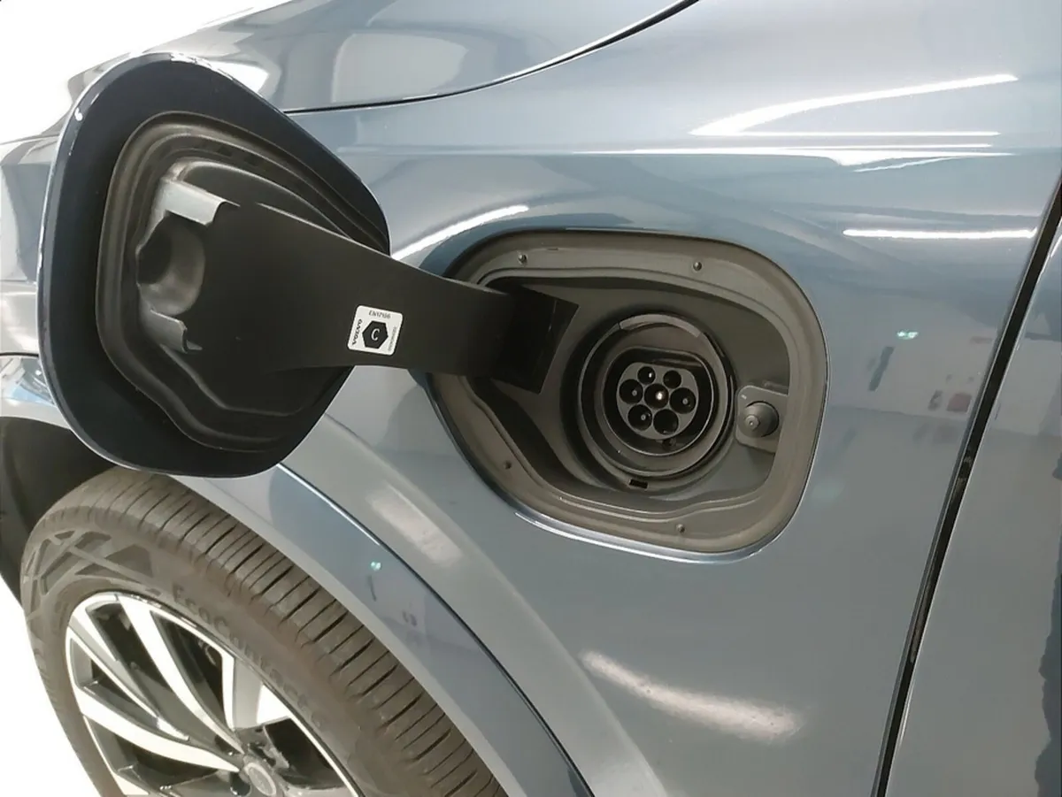 Volvo XC90 Estate, Petrol Plug-in Hybrid, 2025, Blue