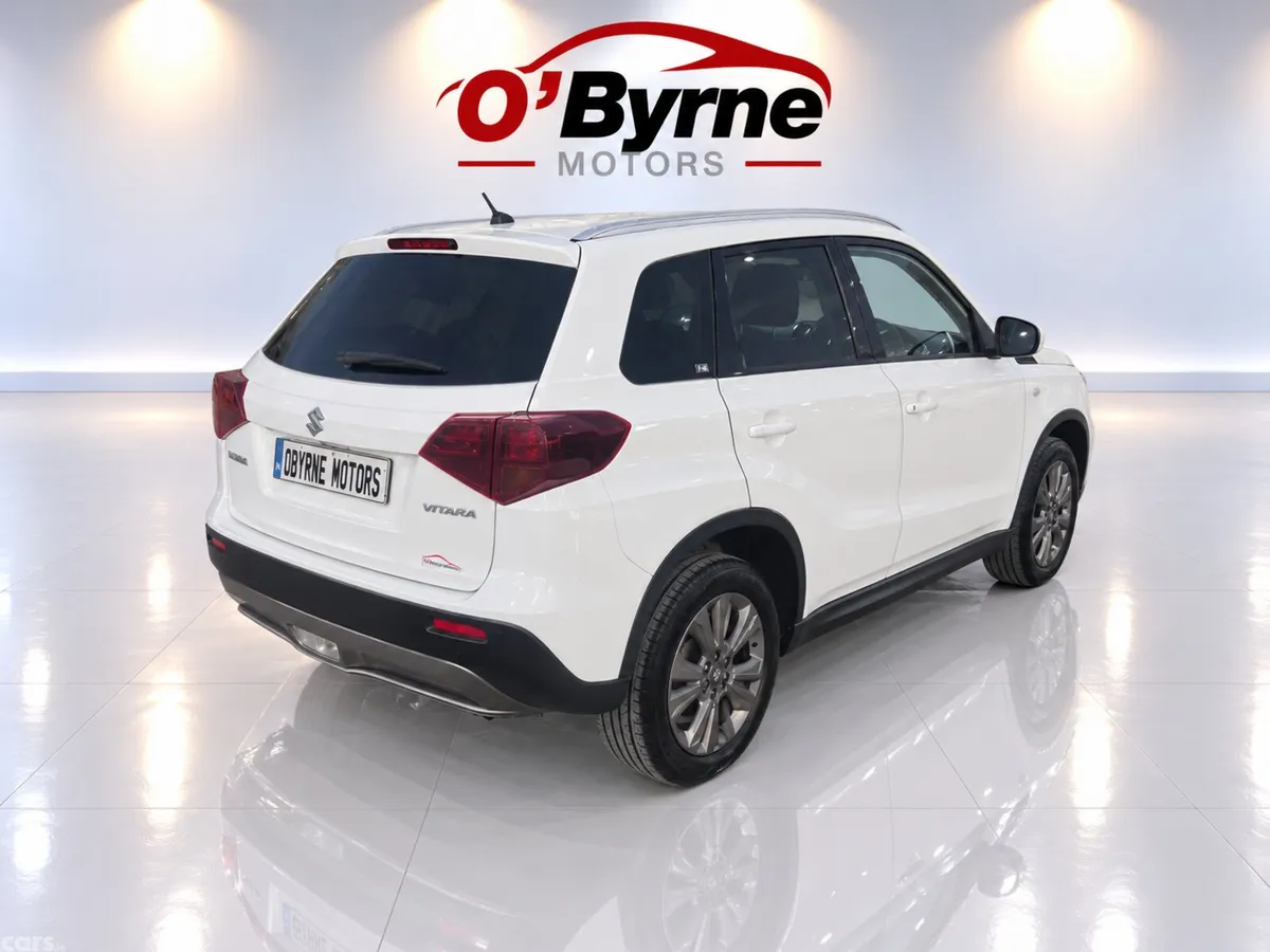Suzuki Vitara SUV, Petrol, 2020, White