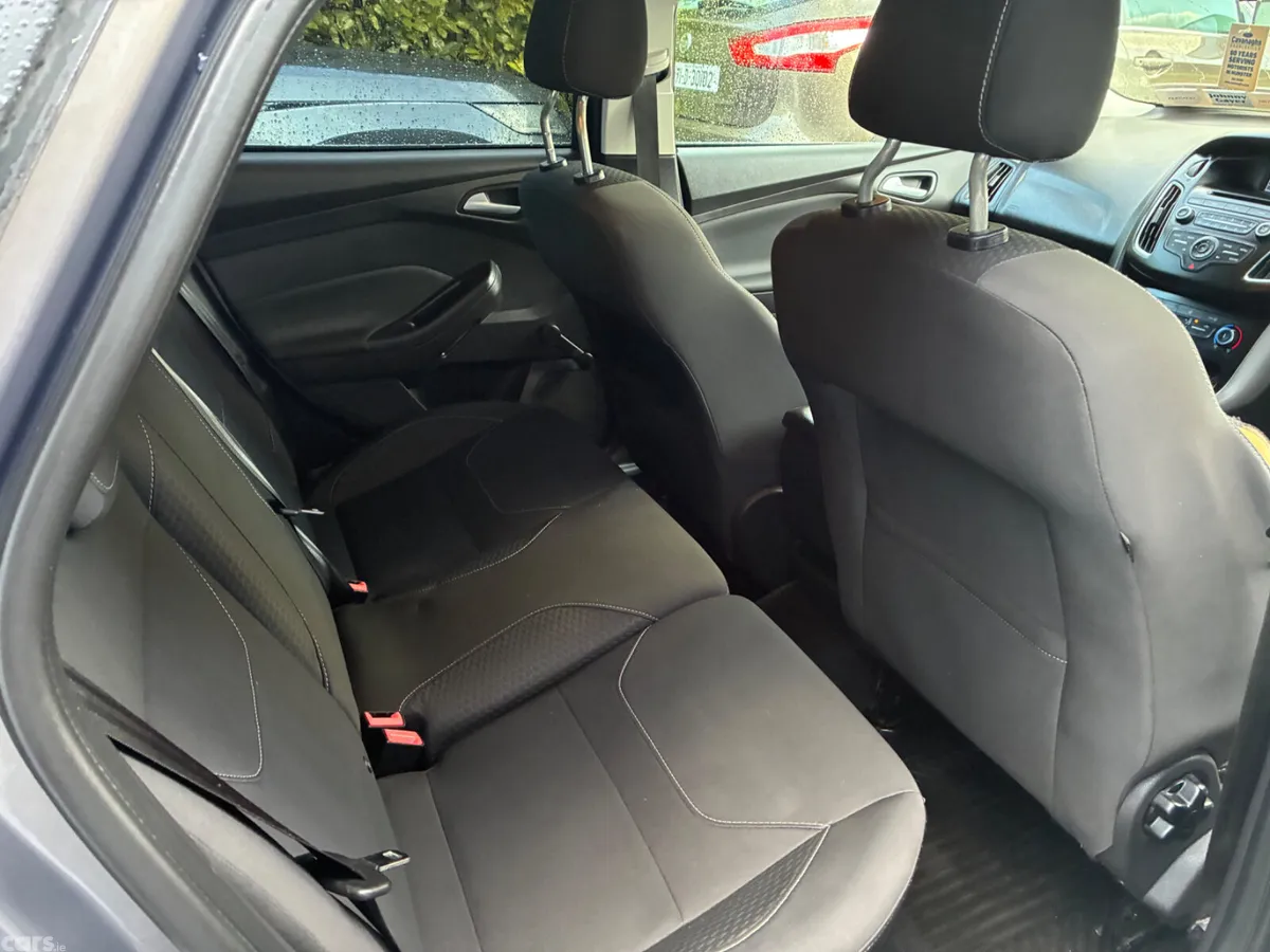 Ford Focus Hatchback, Diesel, 2016, Brown