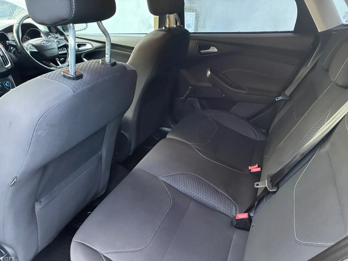 Ford Focus Hatchback, Diesel, 2016, Brown