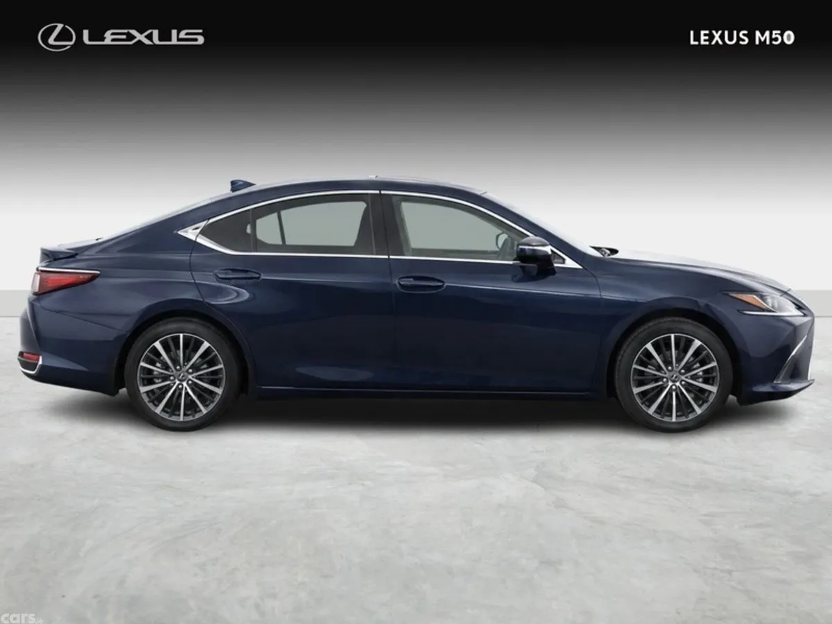 Lexus ES Saloon, Petrol Hybrid, 2024, Blue