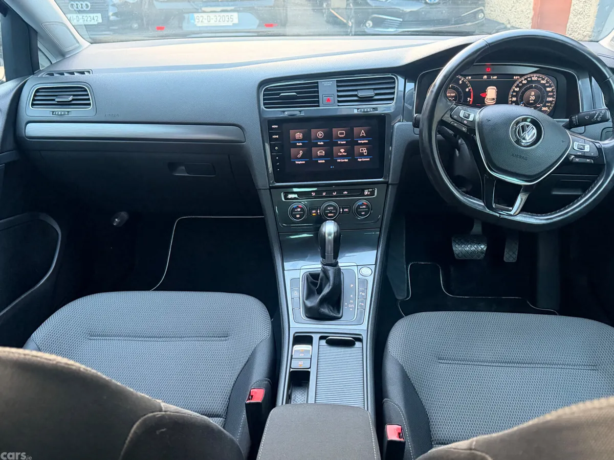 Volkswagen Golf Hatchback, Petrol, 2019, Blue